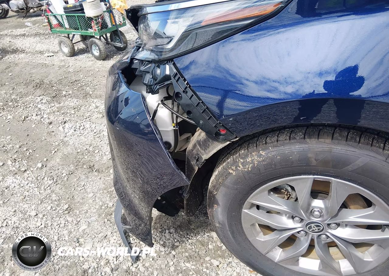 2026 Toyota Sienna Xle VIN:5TDYRKECXTS293673 - 18