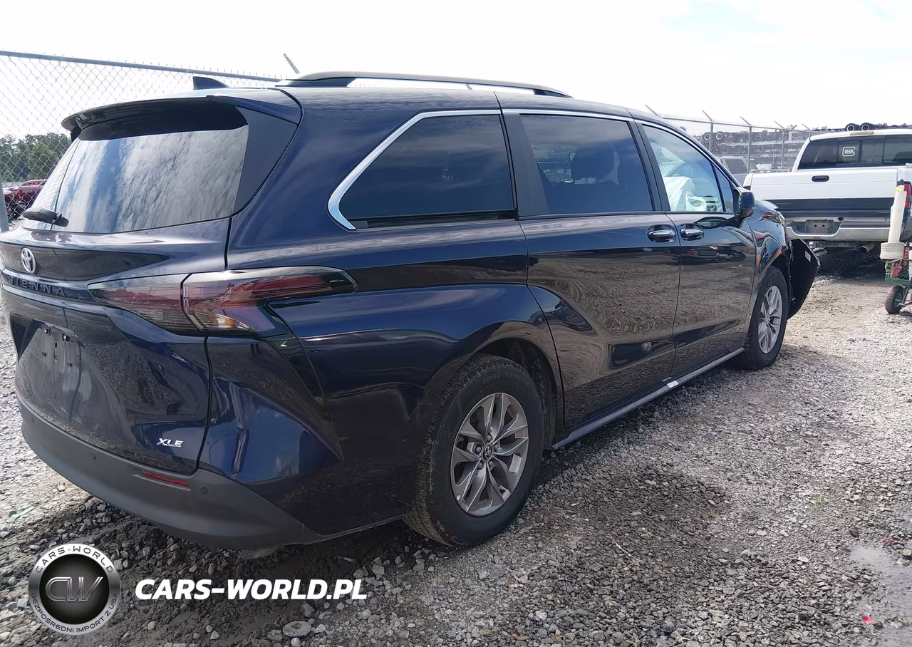 2026 Toyota Sienna Xle VIN:5TDYRKECXTS293673 - 4