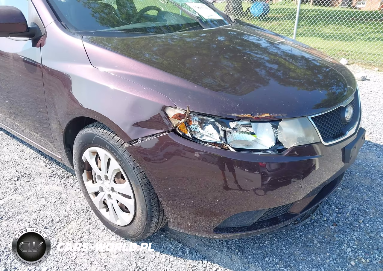 2010 Kia Forte Ex VIN:KNAFU4A2XA5815510 - 13