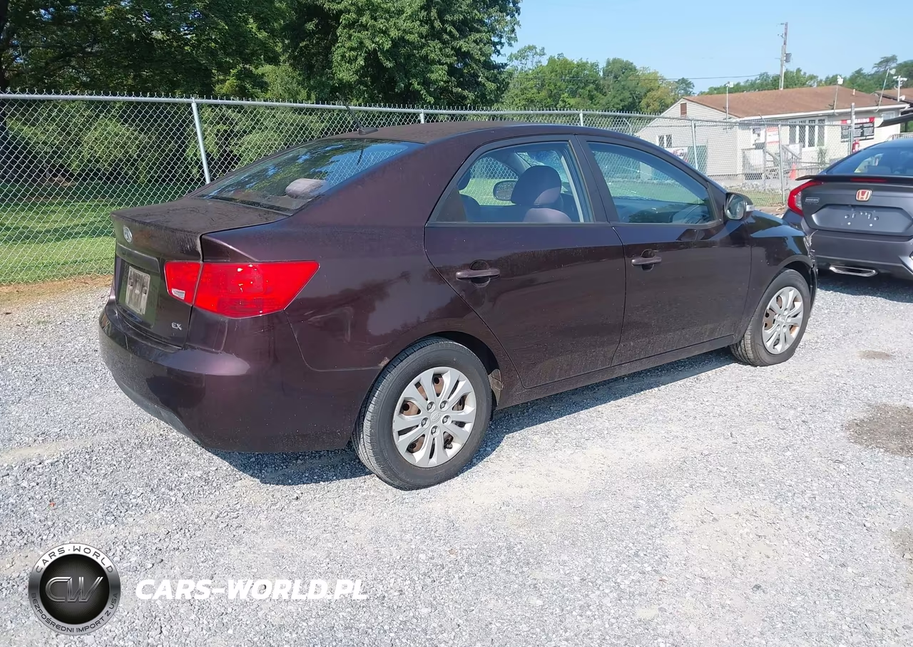 2010 Kia Forte Ex VIN:KNAFU4A2XA5815510 - 4