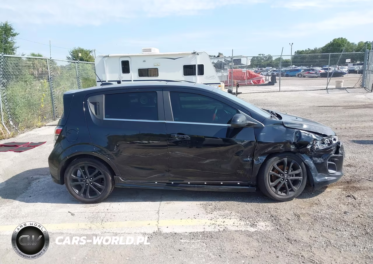 2018 Chevrolet Sonic Lt Auto VIN:1G1JD6SB9J4120070 - 13