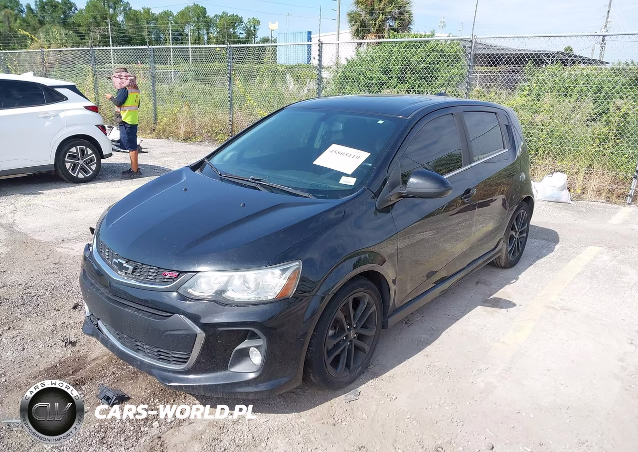 2018 Chevrolet Sonic Lt Auto VIN:1G1JD6SB9J4120070 - 2