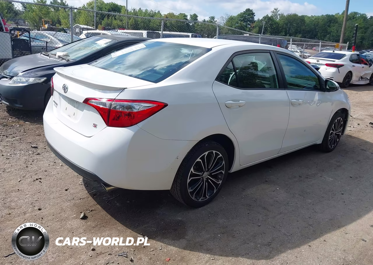 2015 Toyota Corolla S Plus VIN:2T1BURHE8FC342019 - 4