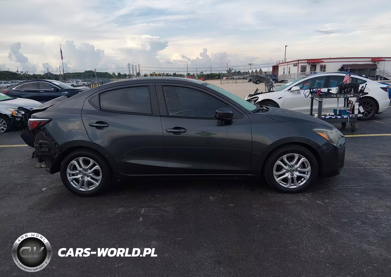 2016 Scion Ia VIN:3MYDLBZV5GY129727 - 13