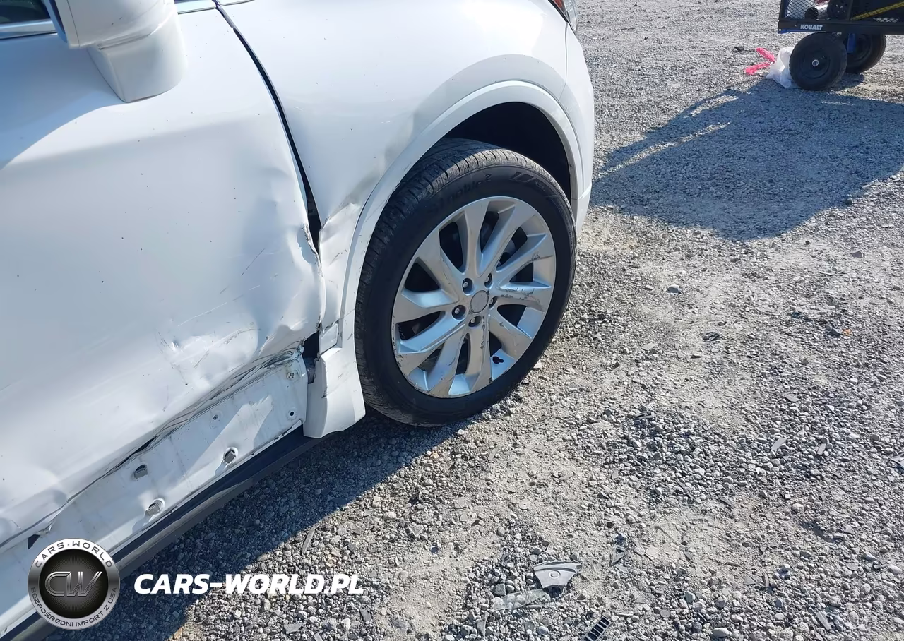 2018 Buick Envision Premium I VIN:LRBFX3SX0JD003457 - 19