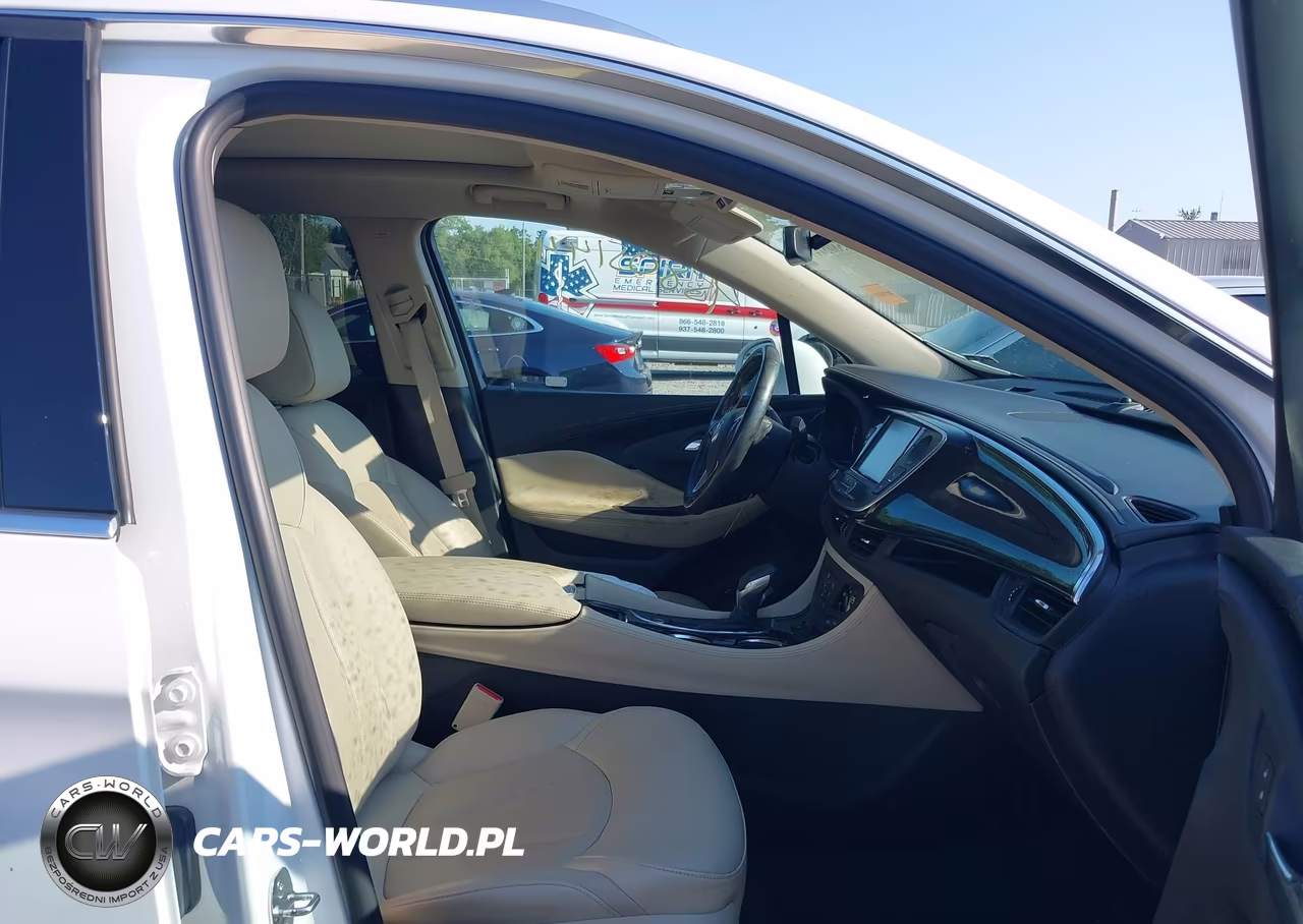 2018 Buick Envision Premium I VIN:LRBFX3SX0JD003457 - 5