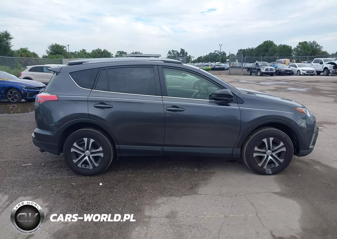 2018 Toyota Rav4 Le VIN:JTMZFREV3JJ728602 - 13