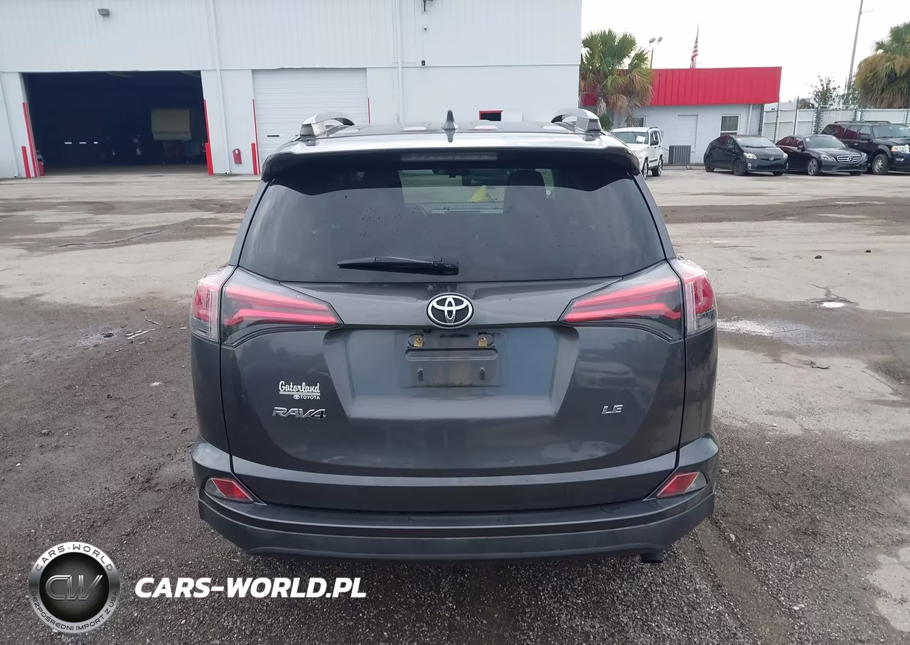 2018 Toyota Rav4 Le VIN:JTMZFREV3JJ728602 - 16