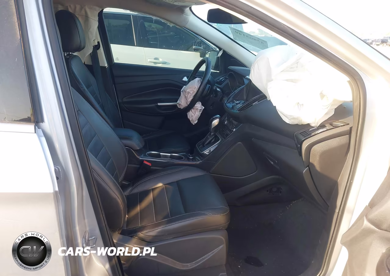 2014 Ford Escape Titanium VIN:1FMCU0J94EUA54749 - 5