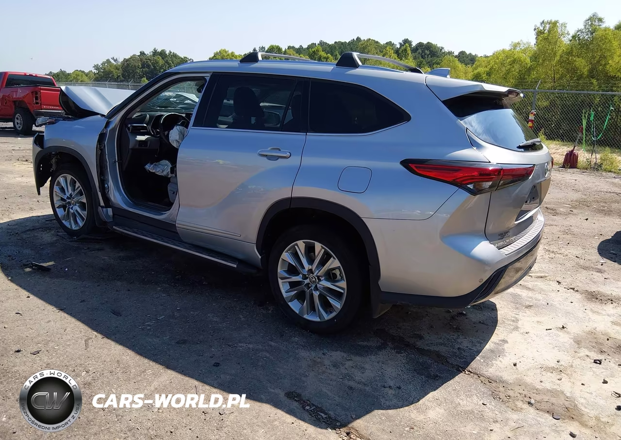 2022 Toyota Highlander Limited VIN:5TDYZRAHXNS118904 - 3