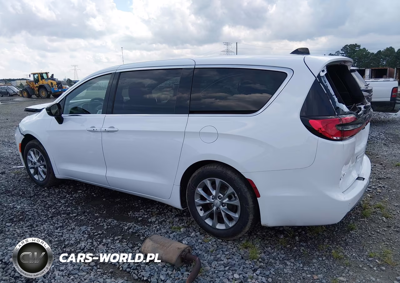 2027 Chrysler Pacifica VIN:2C4RC1GG3VR571714 - 15