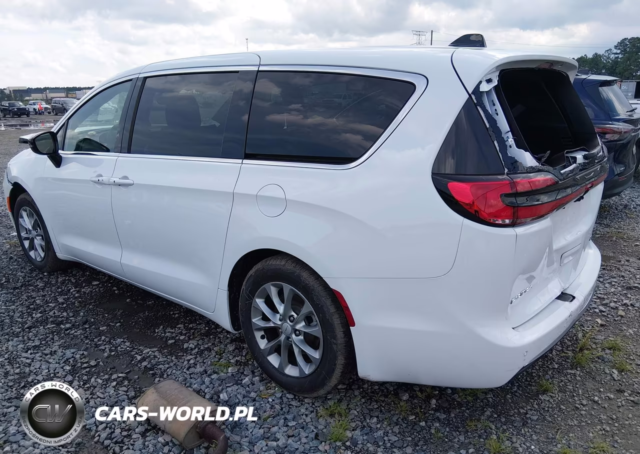 2027 Chrysler Pacifica VIN:2C4RC1GG3VR571714 - 3