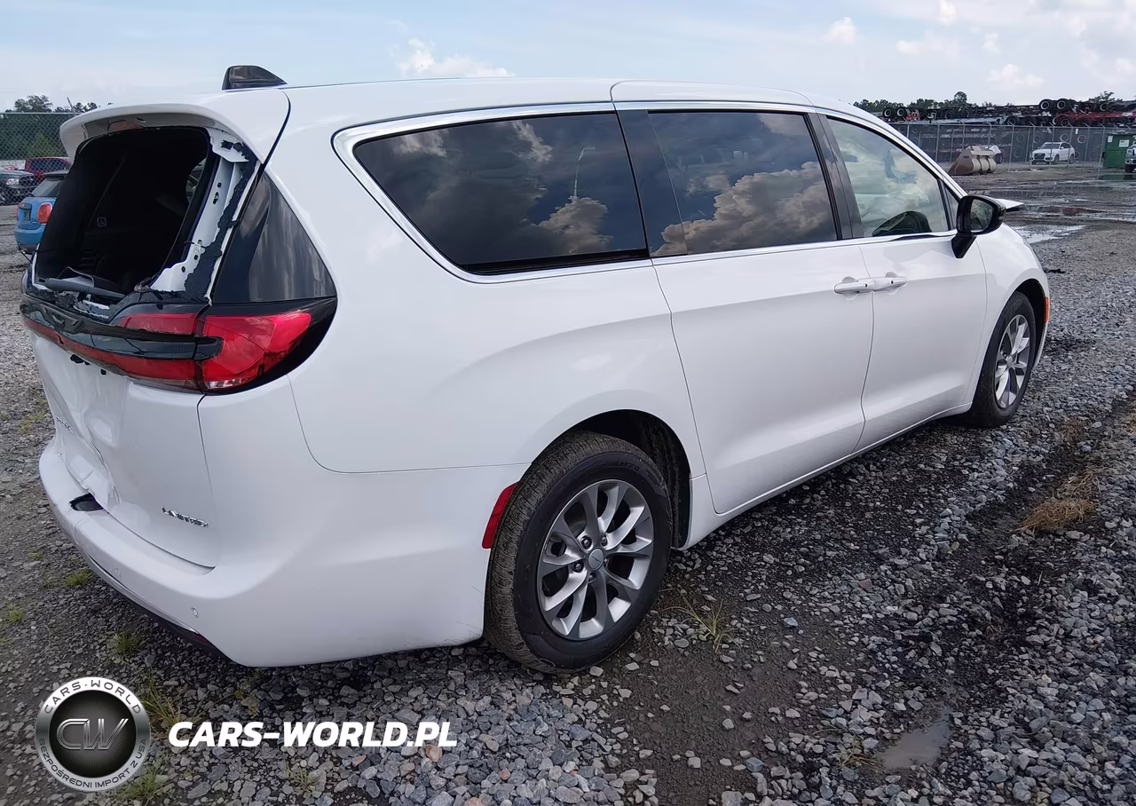 2027 Chrysler Pacifica VIN:2C4RC1GG3VR571714 - 4