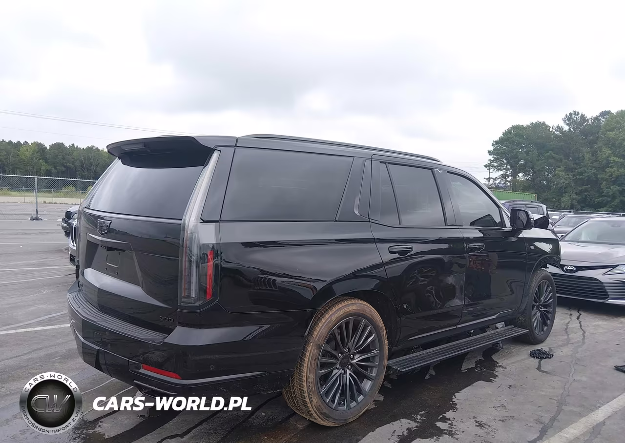 2026 Cadillac Escalade Platinum Sport VIN:1GYS9GKL9TR119626 - 4