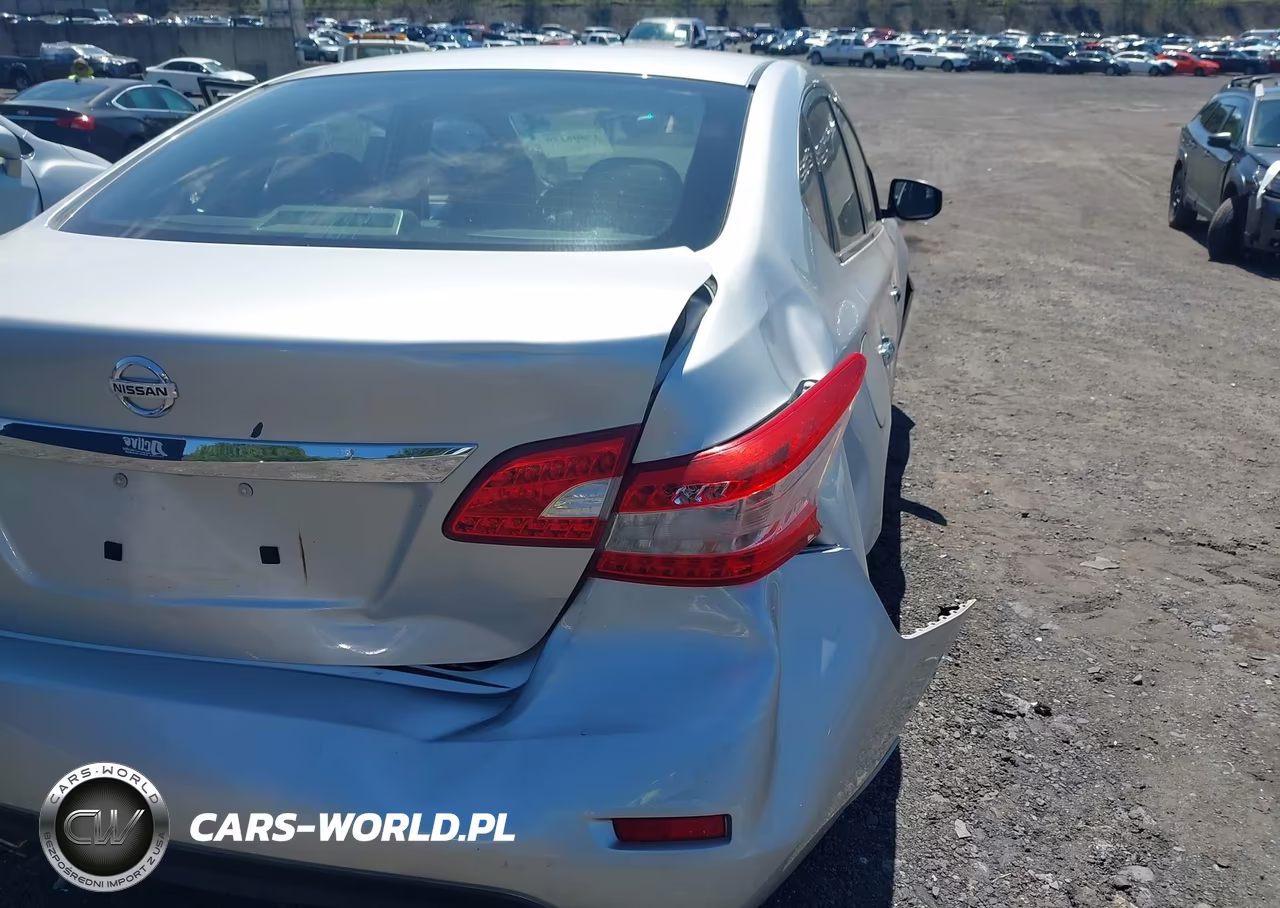 2015 Nissan Sentra S VIN:3N1AB7AP7FY378563 - 13
