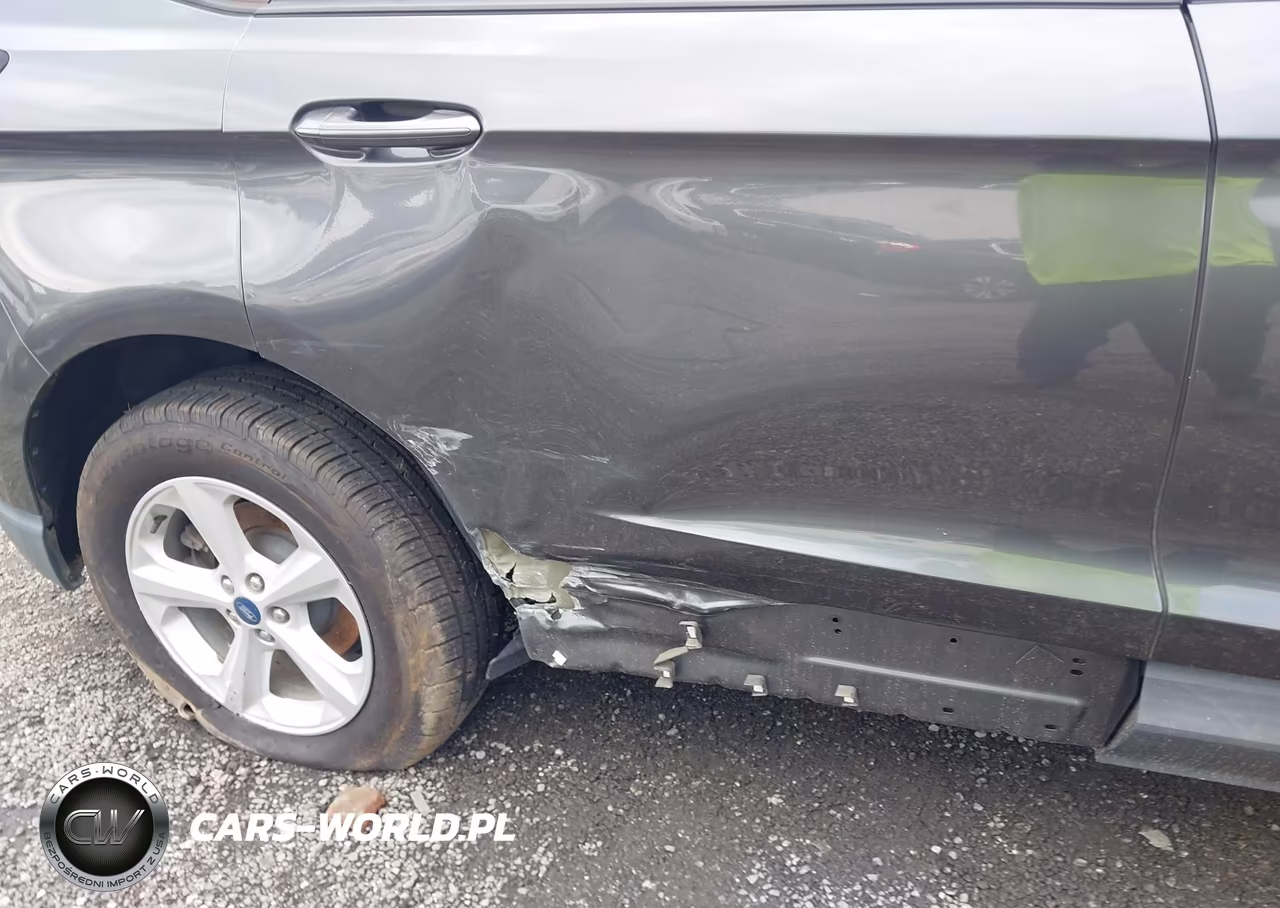 2019 Ford Edge Se VIN:2FMPK3G90KBB56986 - 6
