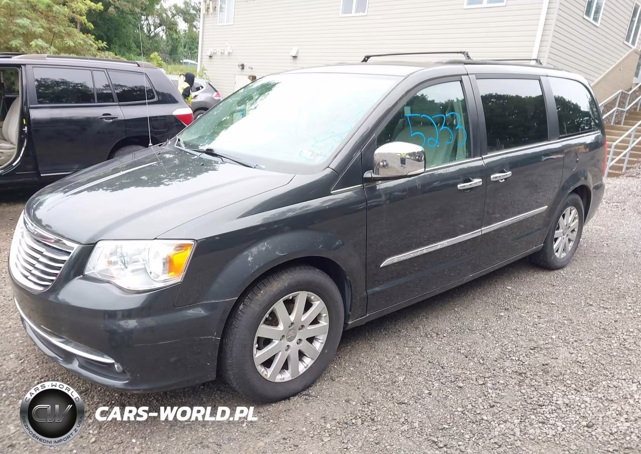 2011 Chrysler Town & Country Touring-L VIN:2A4RR8DG0BR760158 - 2