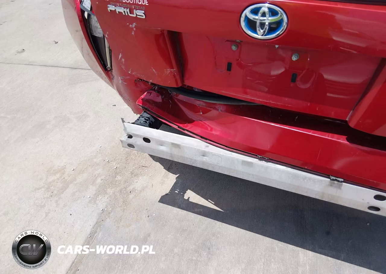 2017 Toyota Prius Three VIN:JTDKARFU7H3536281 - 6