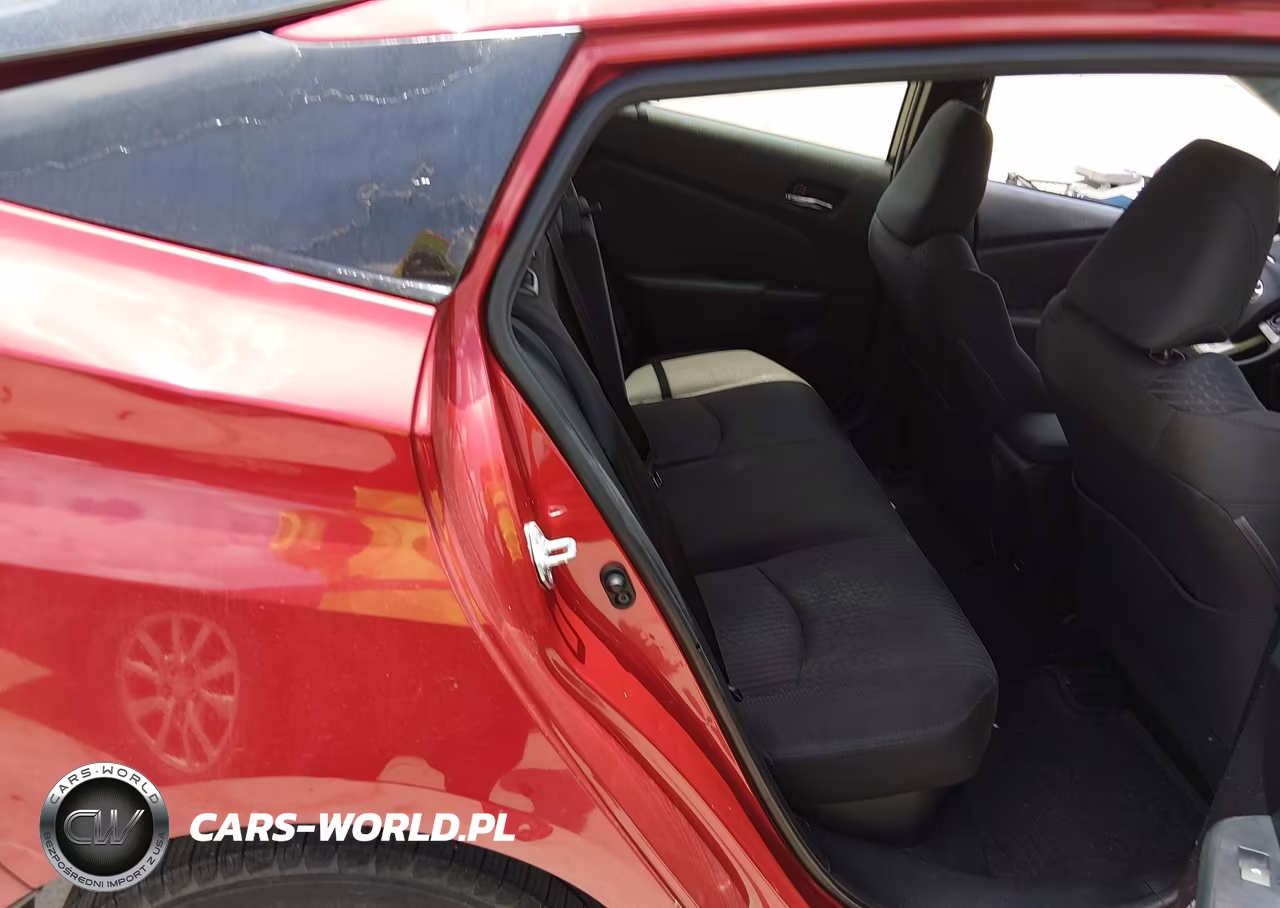 2017 Toyota Prius Three VIN:JTDKARFU7H3536281 - 8
