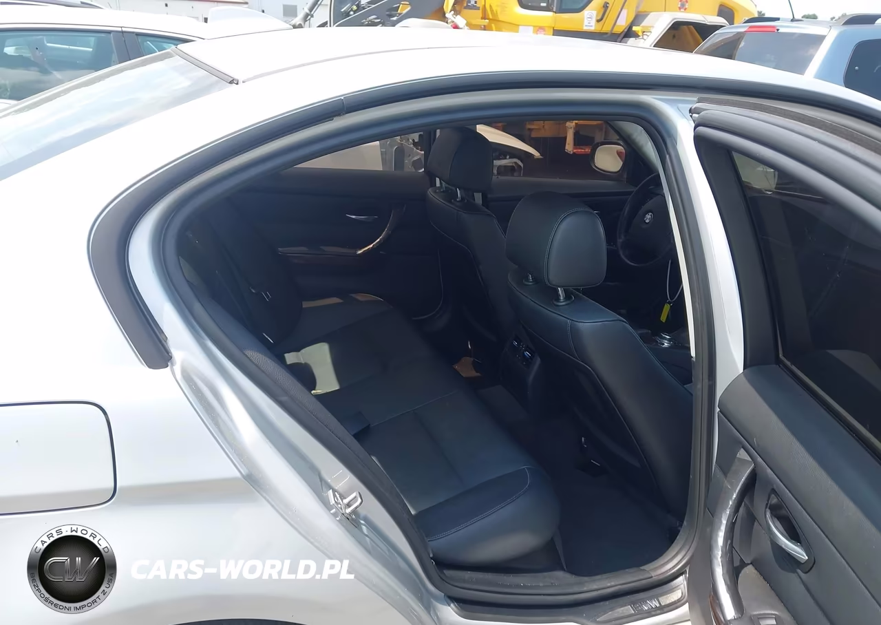 2011 BMW 328I xDrive VIN:WBAPK5G54BNN30093 - 8