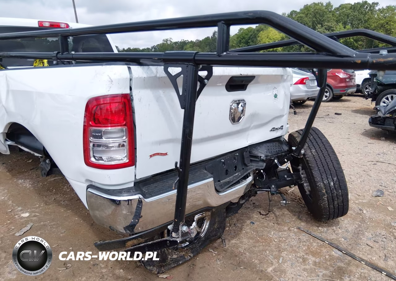 2024 Ram 2500 Tradesman VIN:3C6MR5AJ8RG193381 - 14