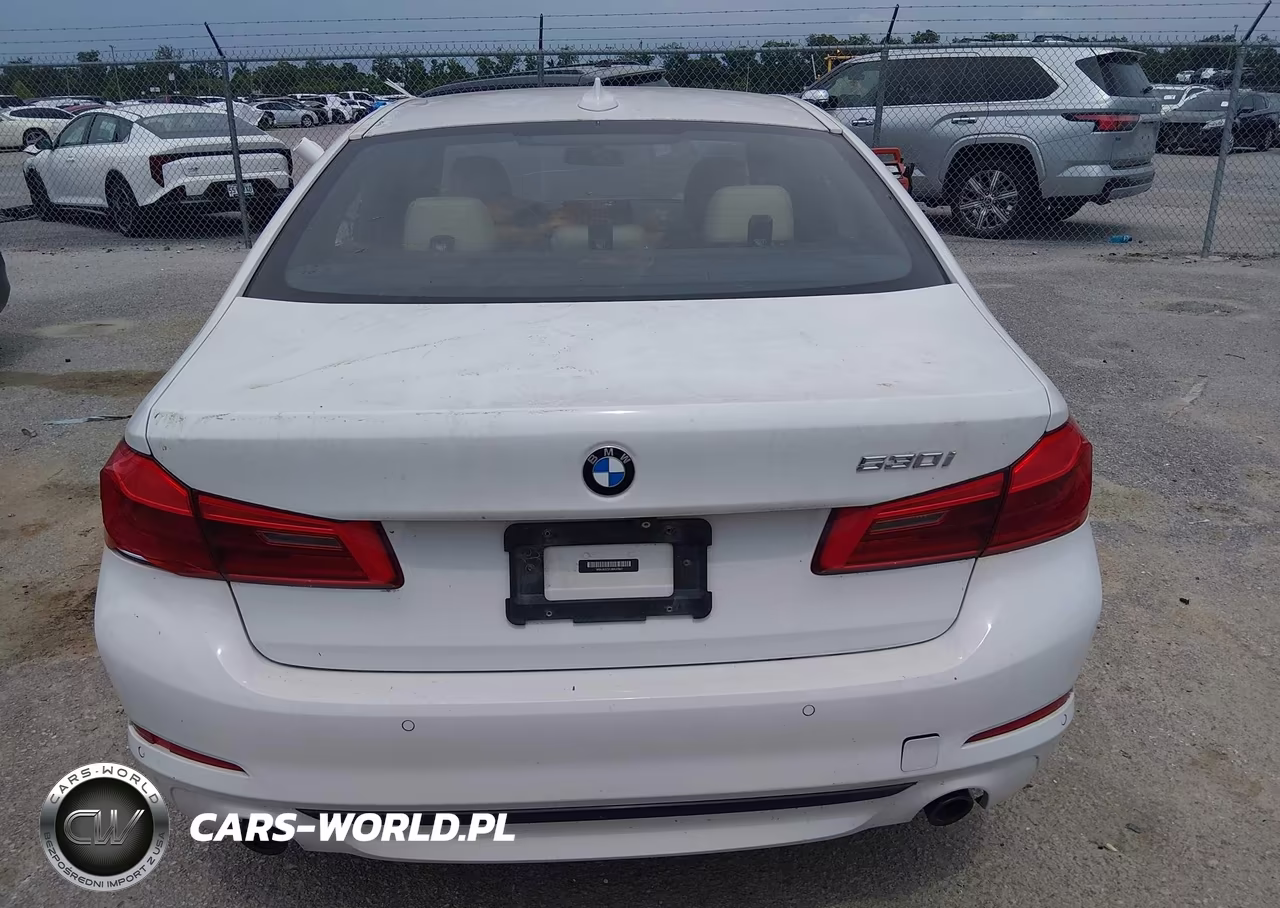 2018 BMW 530I VIN:WBAJA5C57JWA37647 - 16