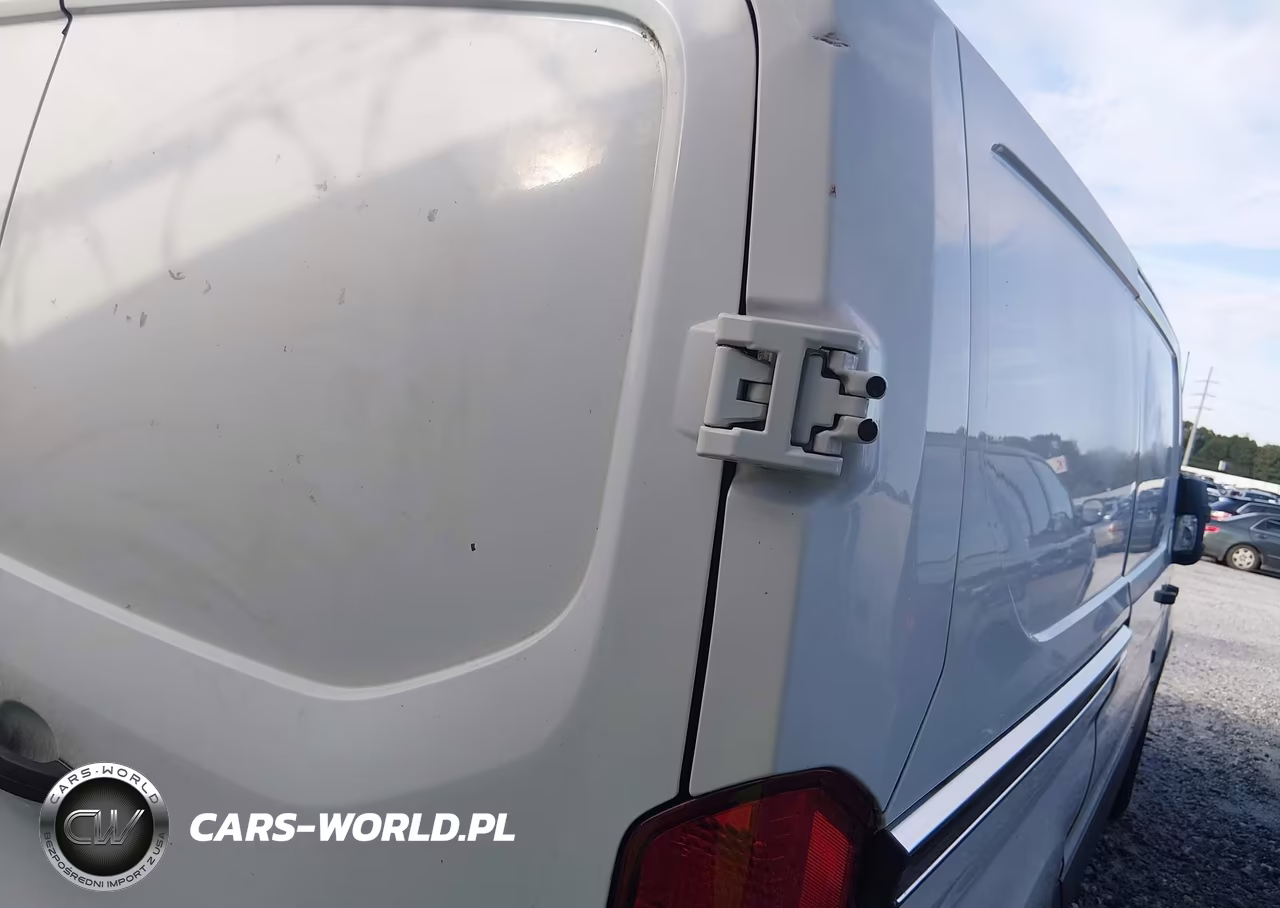 2017 Ford Transit-150 VIN:1FTYE1YM1HKA97341 - 4