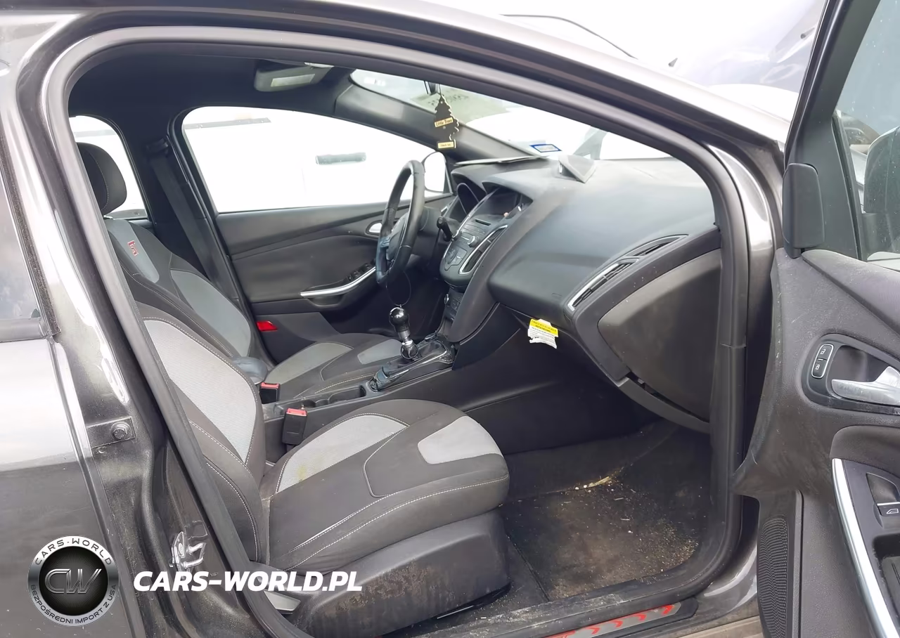 2016 Ford Focus St VIN:1FADP3L9XGL225839 - 5