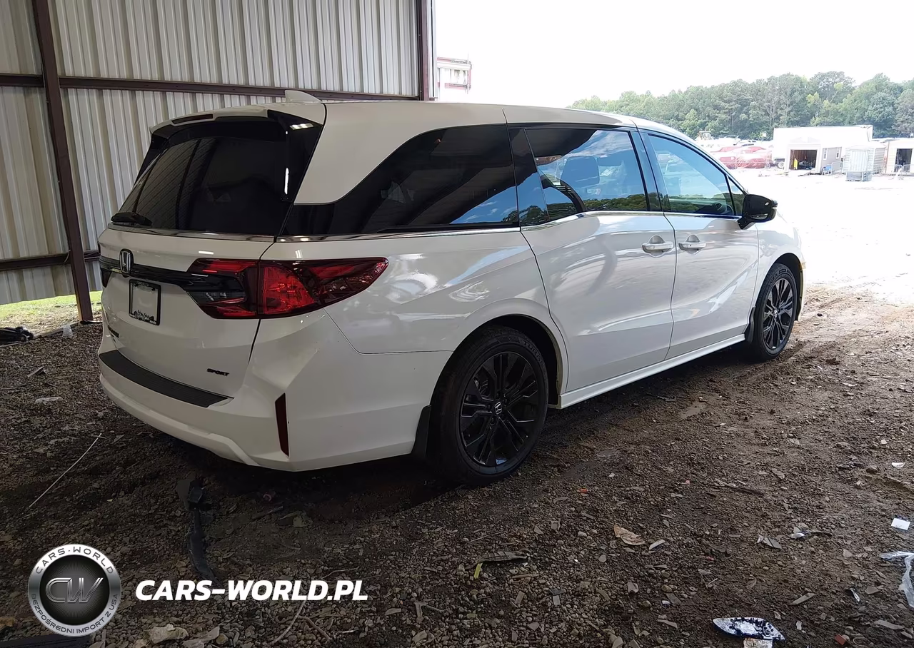 2026 Honda Odyssey Sport-L VIN:5FNRL6H7XTB015808 - 4