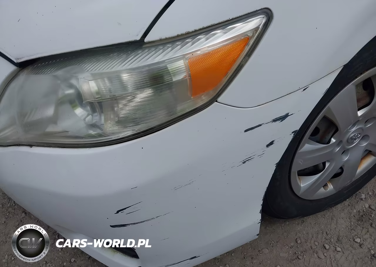 2010 Toyota Camry Le VIN:4T1BF3EK4AU564338 - 13