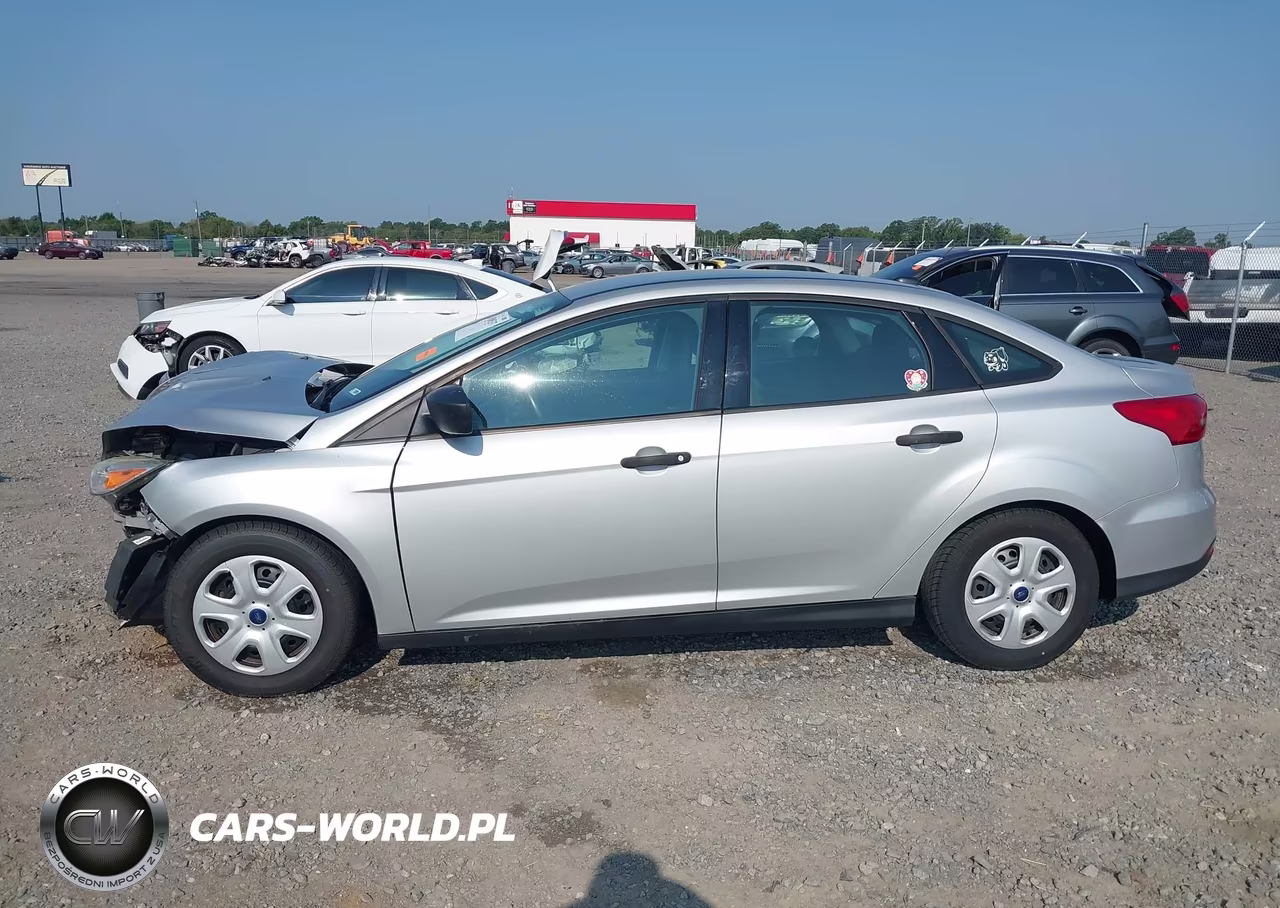 2016 Ford Focus S VIN:1FADP3E23GL355929 - 15