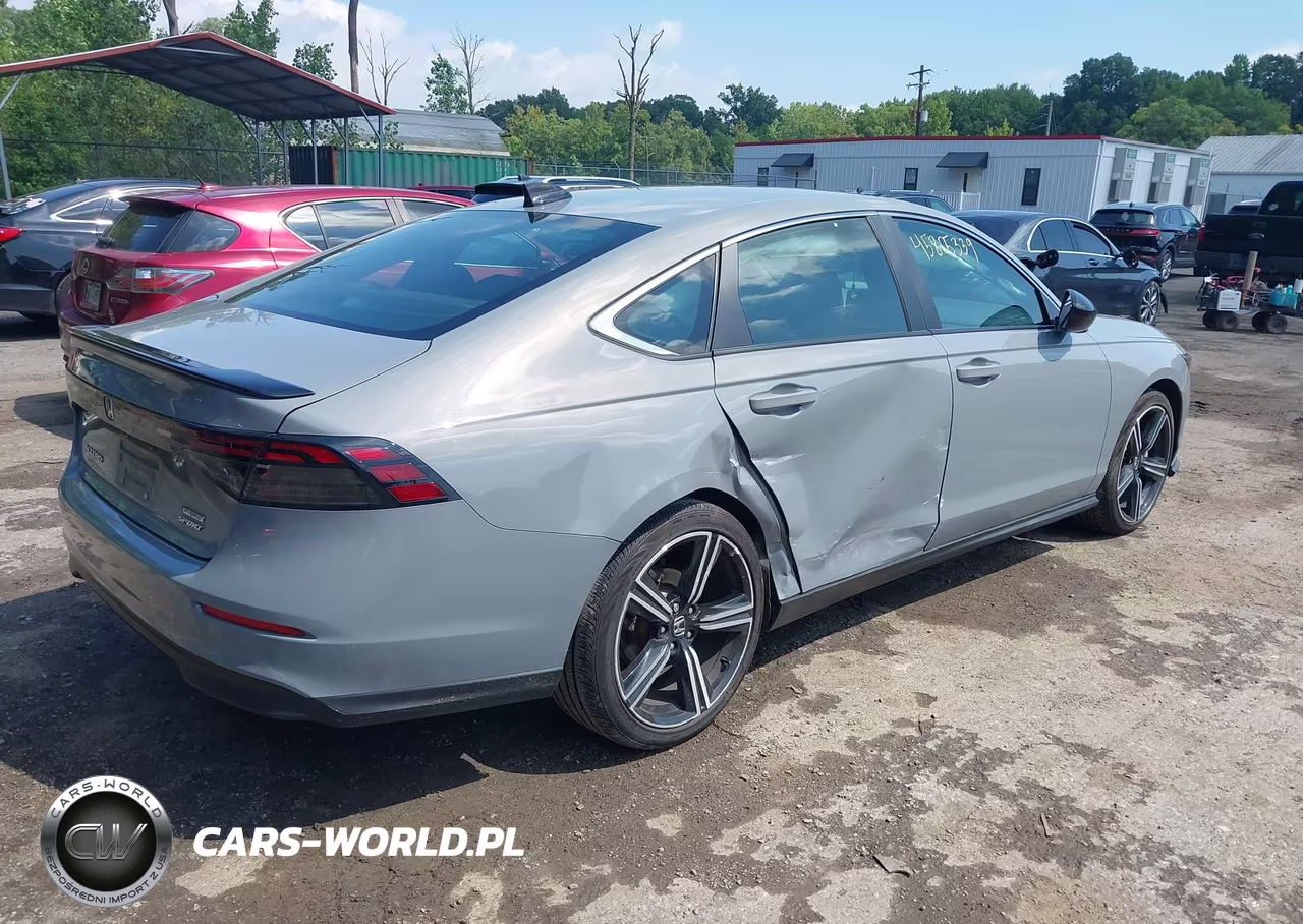 2024 Honda Accord Hybrid Sport VIN:1HGCY2F53RA085543 - 4