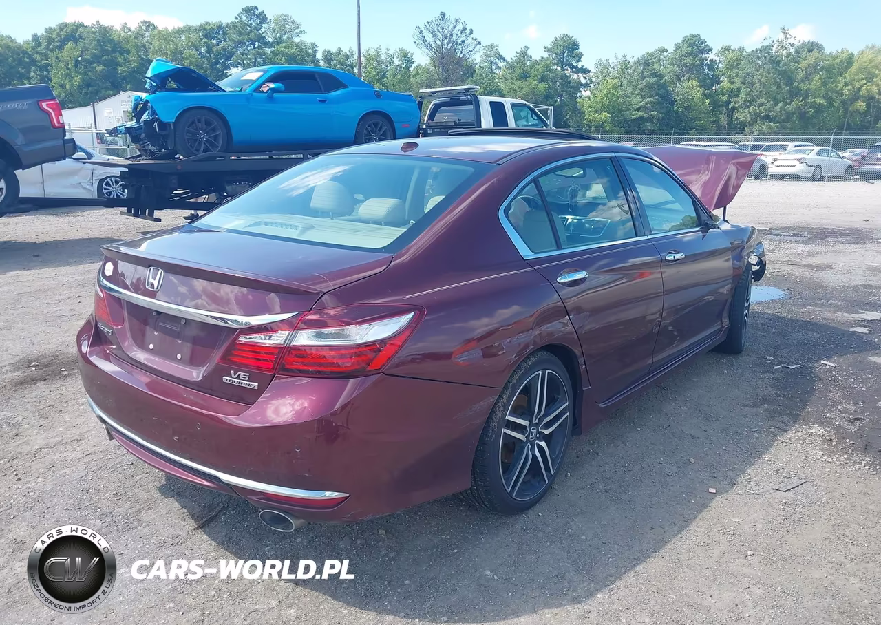 2016 Honda Accord Touring VIN:1HGCR3F90GA026856 - 4