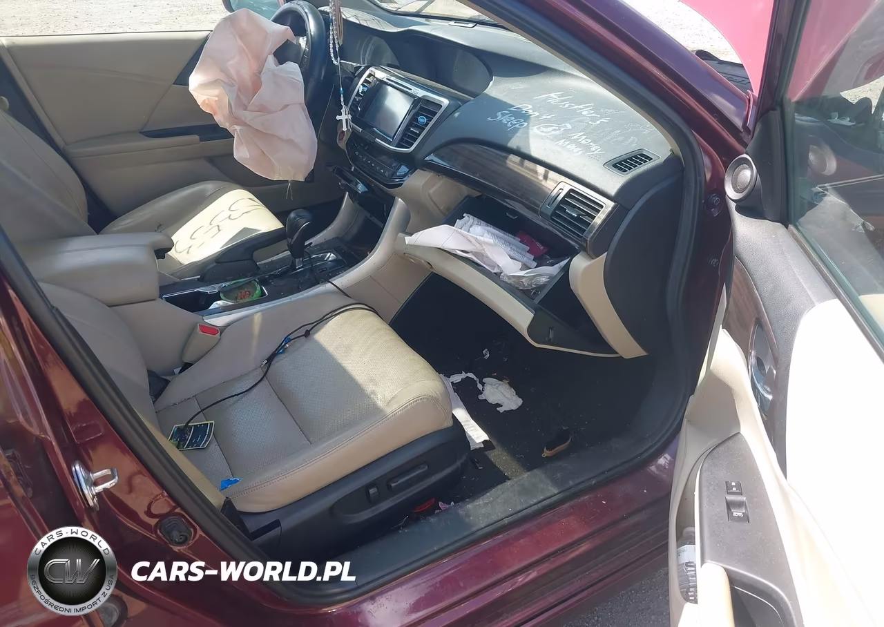 2016 Honda Accord Touring VIN:1HGCR3F90GA026856 - 5