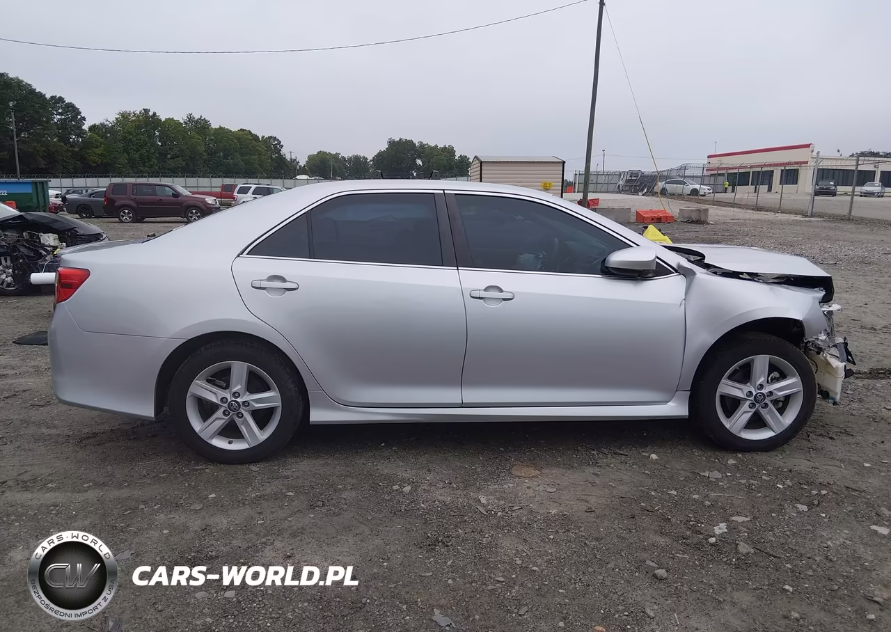2012 Toyota Camry Se VIN:4T1BF1FKXCU113856 - 14