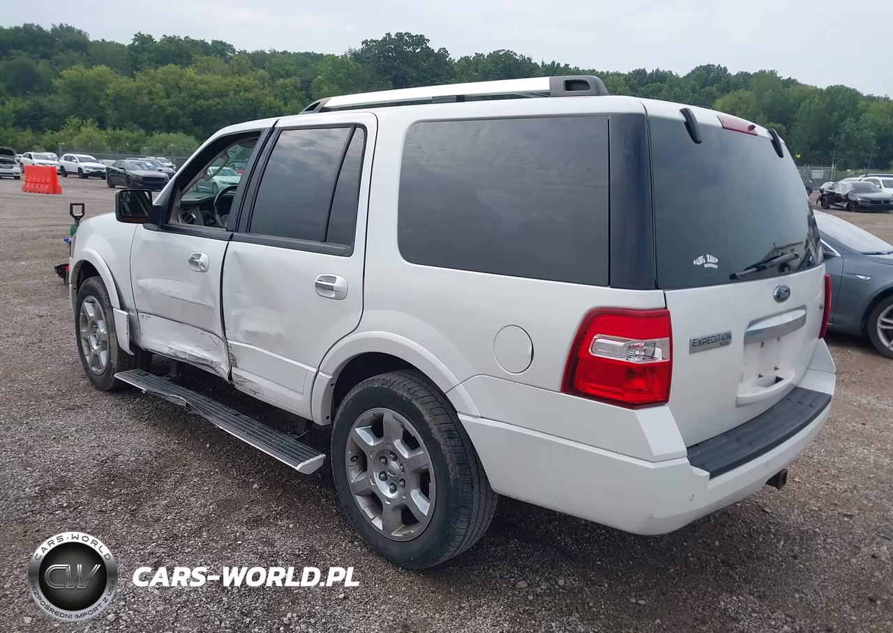 2013 Ford Expedition Limited VIN:1FMJU2A5XDEF16434 - 3