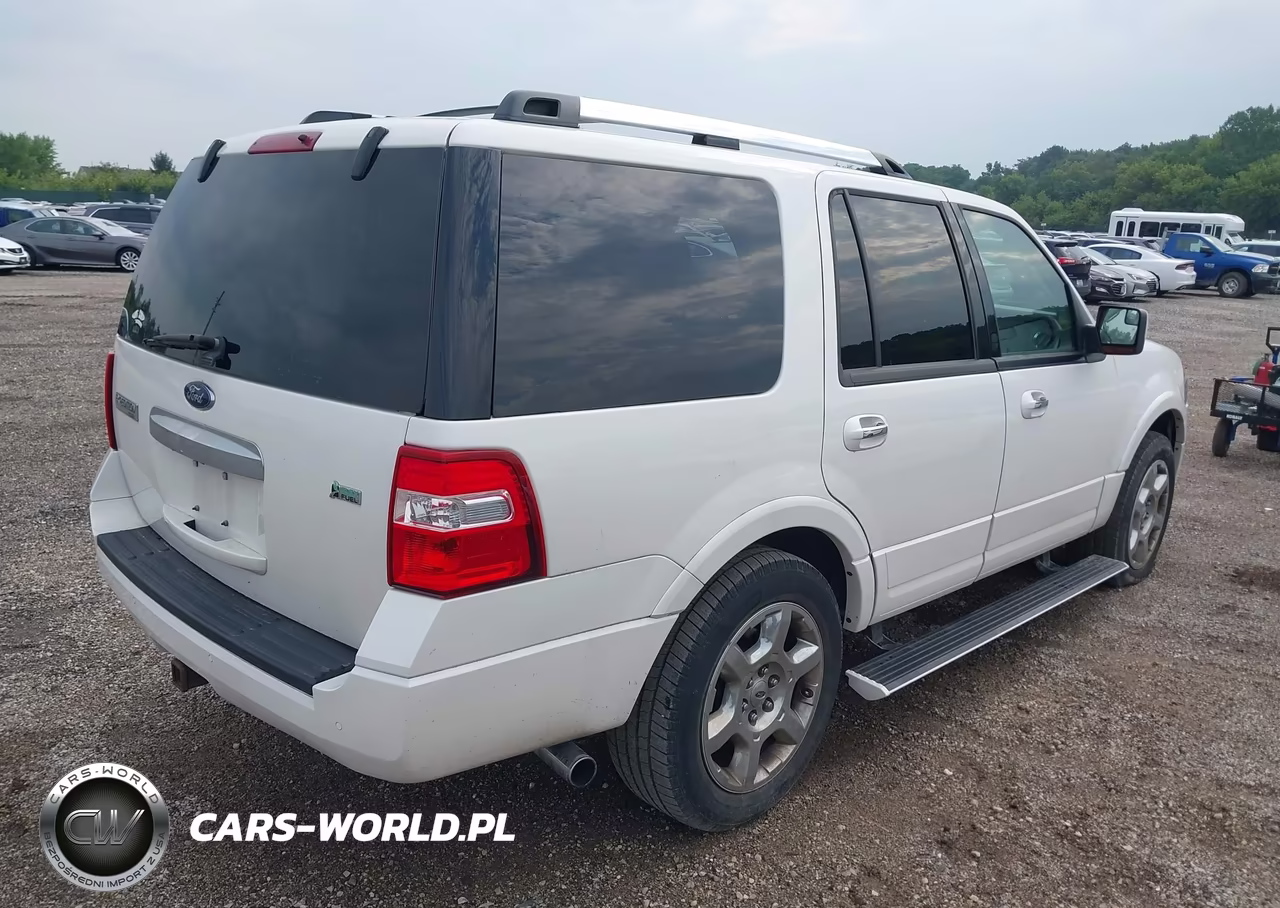 2013 Ford Expedition Limited VIN:1FMJU2A5XDEF16434 - 4