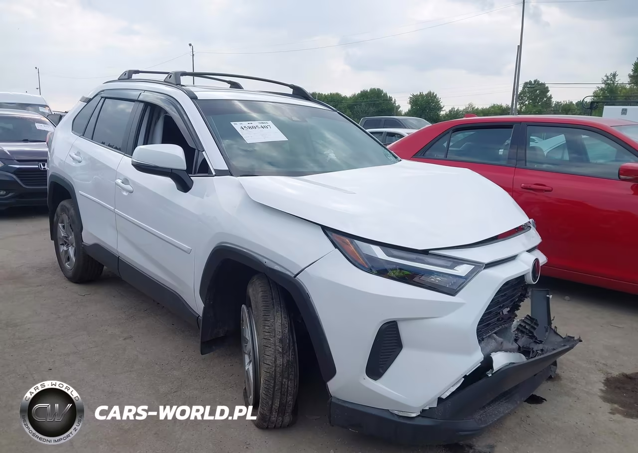 2024 Toyota Rav4 Xle – zdjęcie 1 z 15