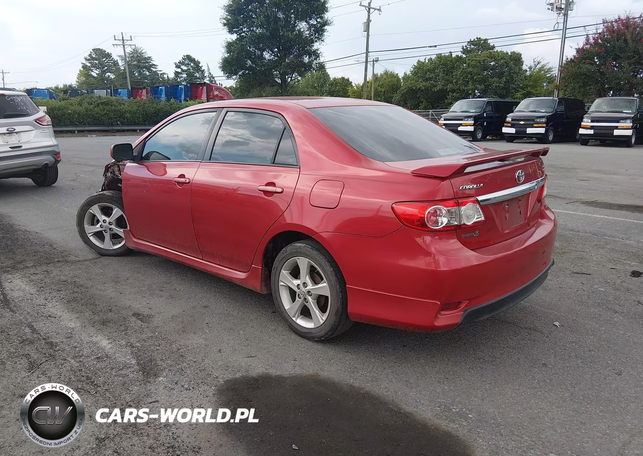 2011 Toyota Corolla S VIN:2T1BU4EE7BC700163 - 3