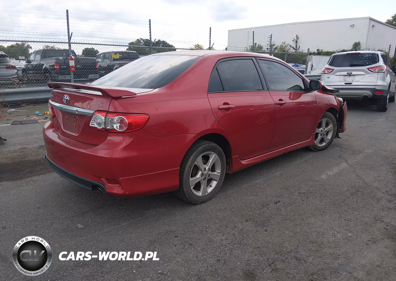 2011 Toyota Corolla S VIN:2T1BU4EE7BC700163 - 4