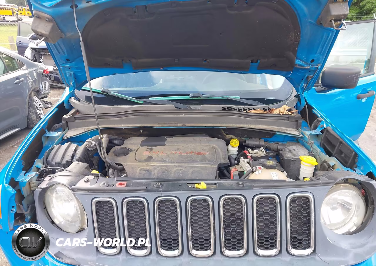 2015 Jeep Renegade Sport VIN:ZACCJAAT5FPB80412 - 10
