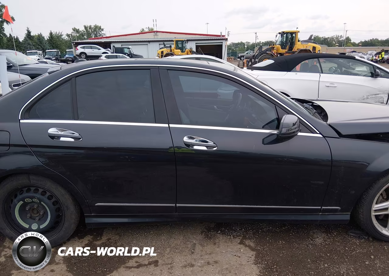 2014 Mercedes-Benz C 300 Sport 4Matic VIN:WDDGF8AB6ER317169 - 13