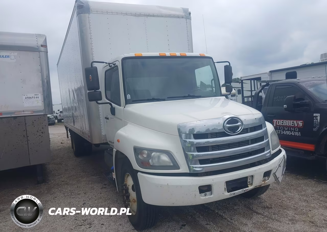 2015 Hino 258-268