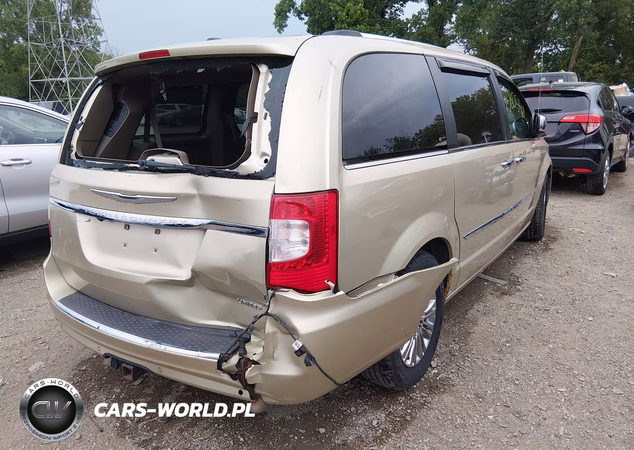 2011 Chrysler Town & Country Limited VIN:2A4RR6DG5BR781432 - 4