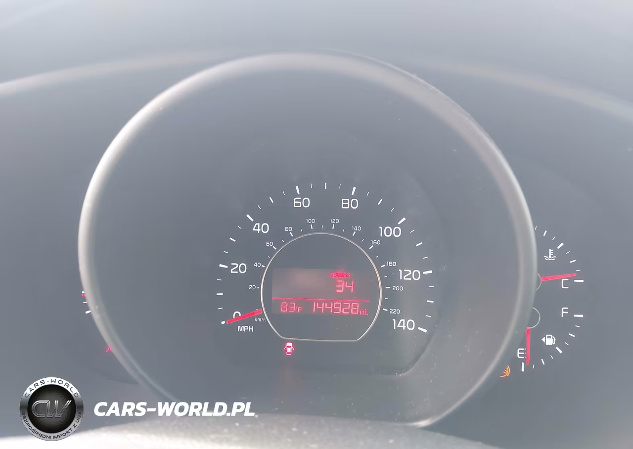2014 Kia Soul VIN:KNDJN2A2XE7704237 - 7