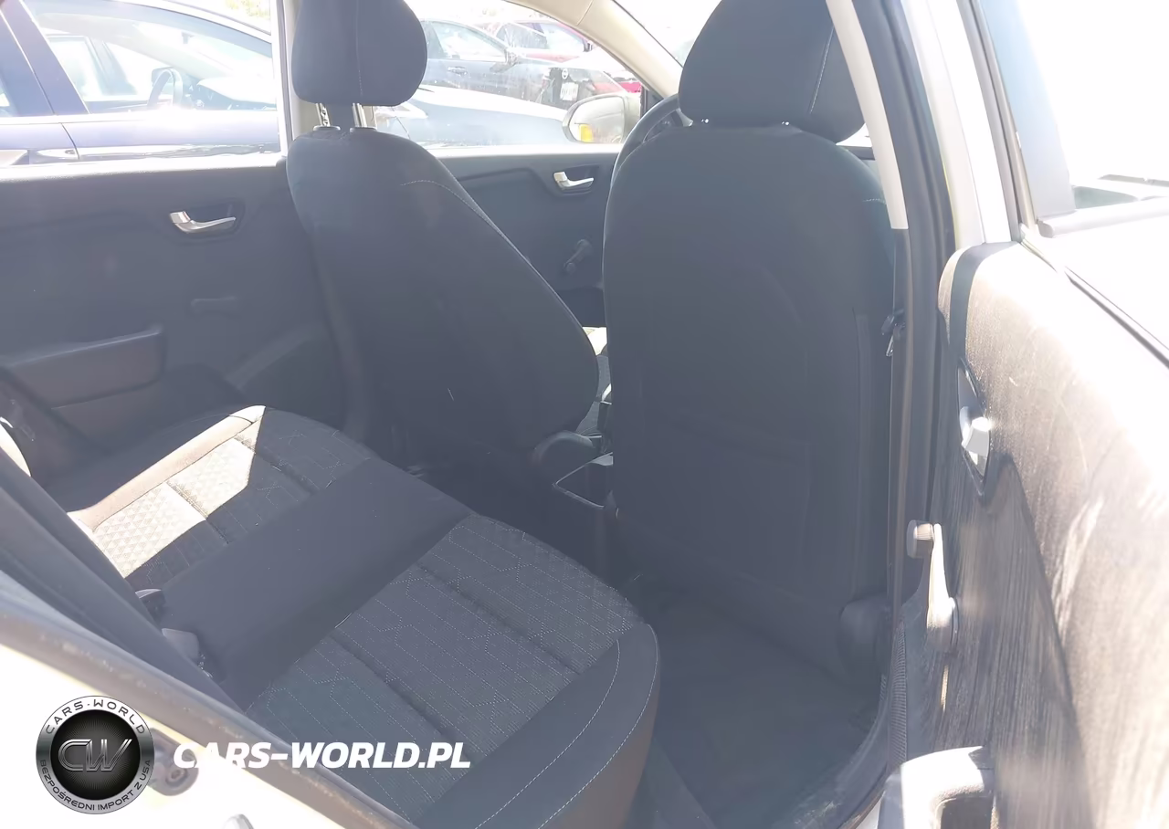 2018 Kia Rio Lx VIN:3KPA25AB0JE066827 - 8