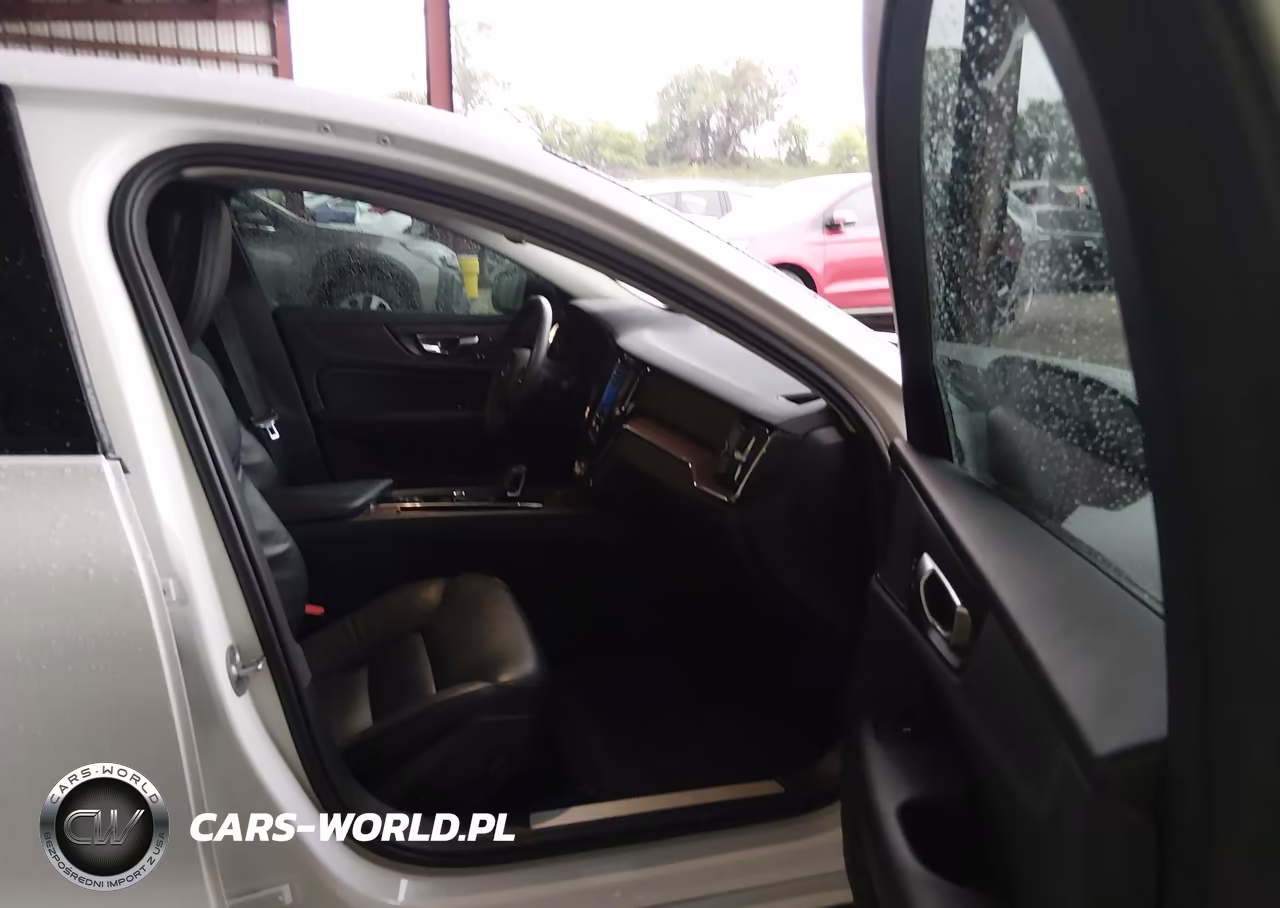 2024 Volvo S60 B5 Plus Dark Theme VIN:7JRL12TL8RG317560 - 5