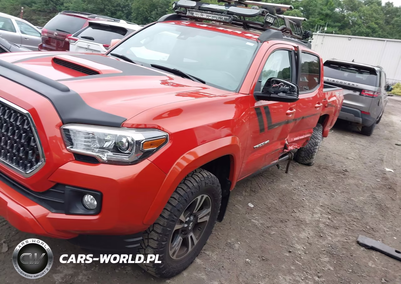 2018 Toyota Tacoma Trd Sport VIN:3TMCZ5AN2JM147168 - 2