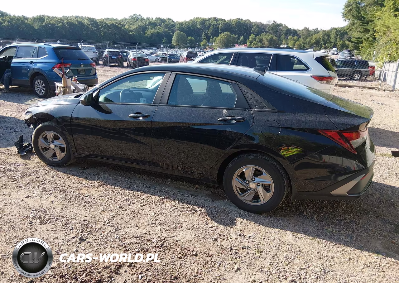 2025 Hyundai Elantra Se VIN:KMHLL4DG0SU853329 - 15