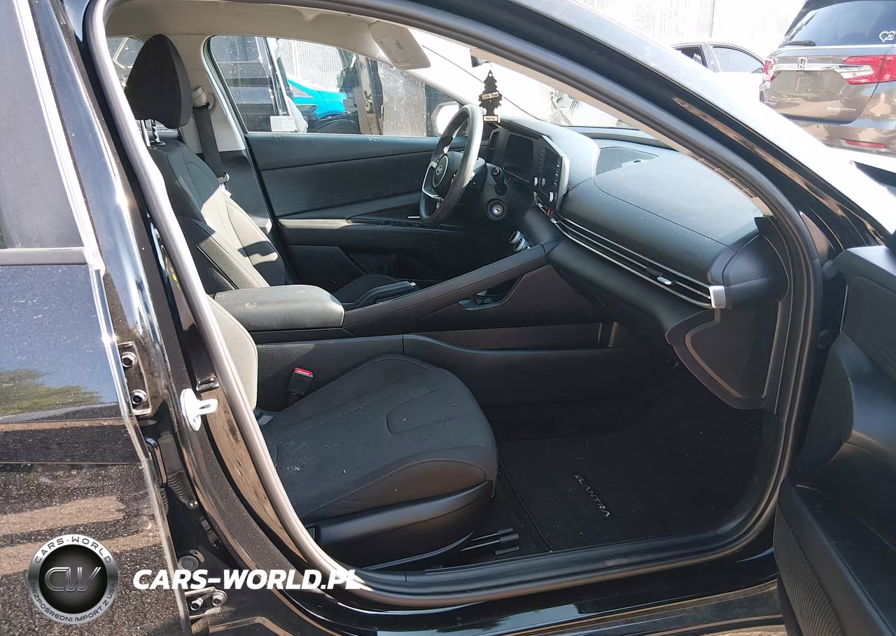 2025 Hyundai Elantra Se VIN:KMHLL4DG0SU853329 - 5